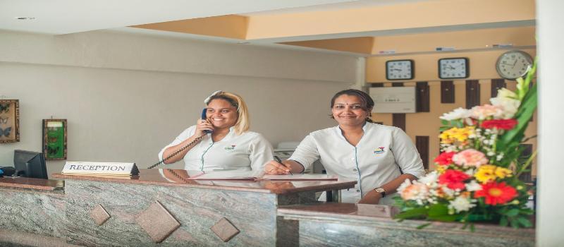 Flic-en-Flacq Manisa Hotel מראה חיצוני תמונה