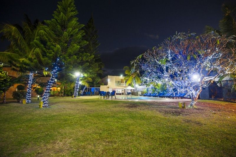 Flic-en-Flacq Manisa Hotel מראה חיצוני תמונה